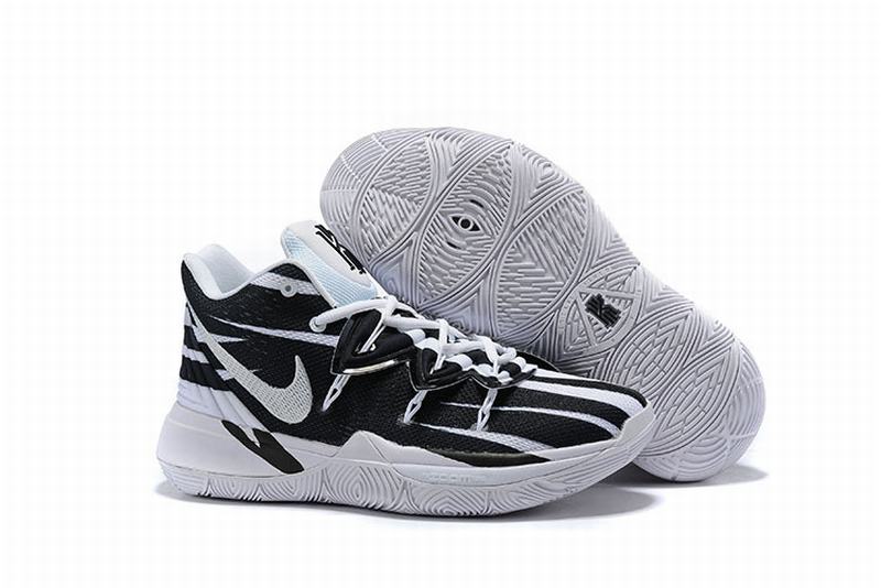 Nike Kyire 5 White Zebra